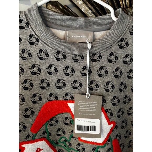 NWT $98 Everlane The ReTrack Oversized Crew Earth Day gray pullover sweatshirt S - Picture 3 of 8